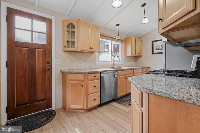 8320 ALICIA ST, Philadelphia, PA 19111