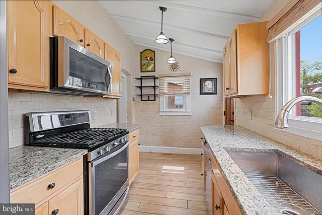 8320 ALICIA ST, Philadelphia, PA 19111