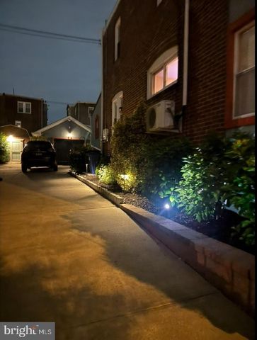 8320 ALICIA ST, Philadelphia, PA 19111