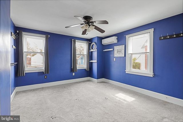 8320 ALICIA ST, Philadelphia, PA 19111