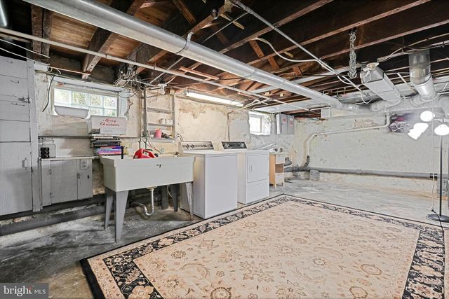 8320 ALICIA ST, Philadelphia, PA 19111