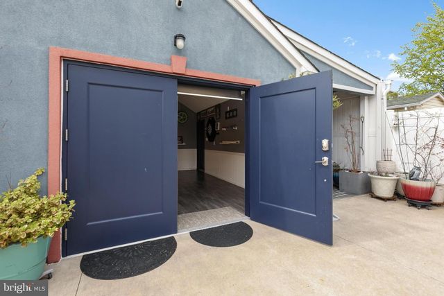 8320 ALICIA ST, Philadelphia, PA 19111