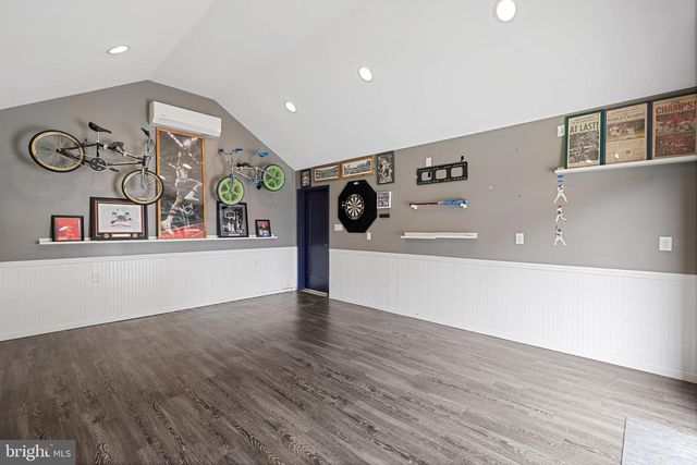 8320 ALICIA ST, Philadelphia, PA 19111