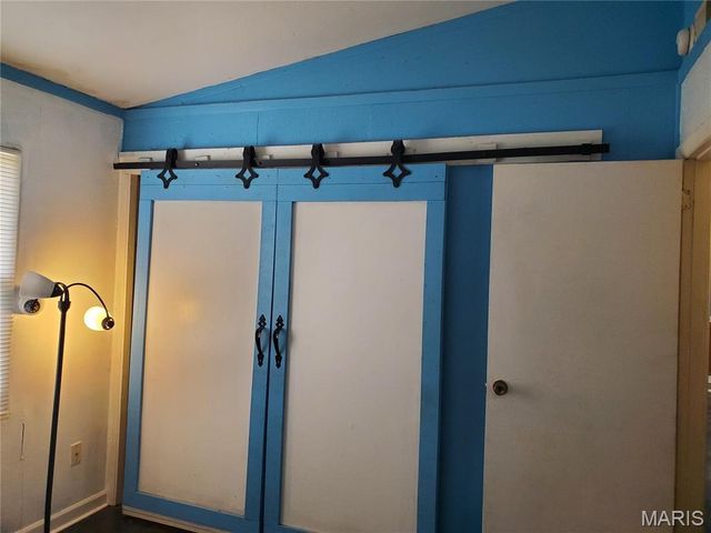 1121 St Helena Drive, Cahokia, IL 62206