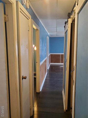 1121 St Helena Drive, Cahokia, IL 62206