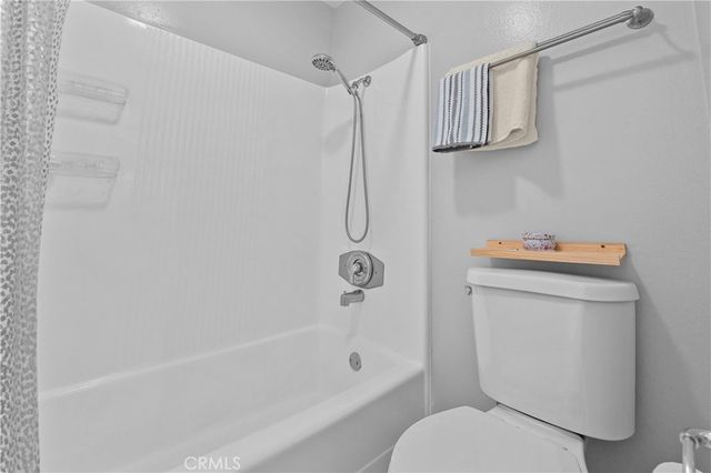 20134 Leadwell 126, Winnetka, CA 91306