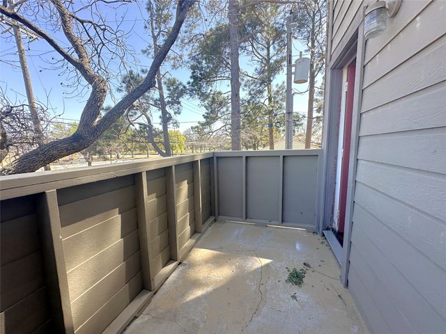 1600 Pecan Chase Circle 6, Arlington, TX 76012