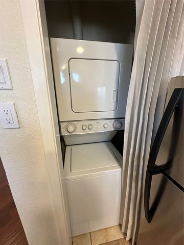 1600 Pecan Chase Circle 6, Arlington, TX 76012