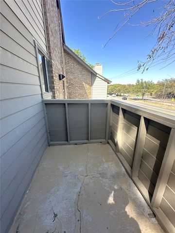 1600 Pecan Chase Circle 6, Arlington, TX 76012