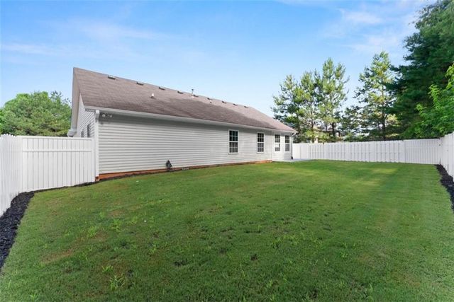 1405 Faith Drive, Winder, GA 30680