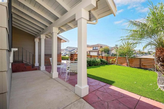 24346 Chandler Rd, Hayward, CA 94545