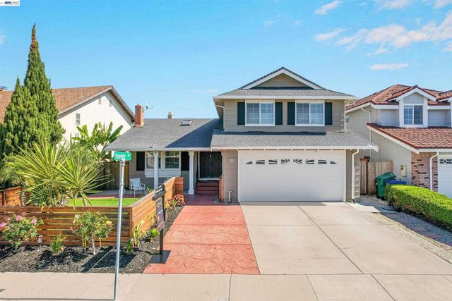 24346 Chandler Rd, Hayward, CA 94545
