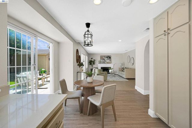 24346 Chandler Rd, Hayward, CA 94545