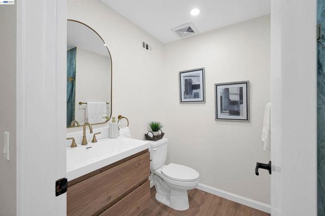 24346 Chandler Rd, Hayward, CA 94545