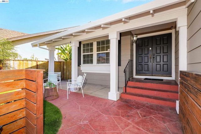 24346 Chandler Rd, Hayward, CA 94545