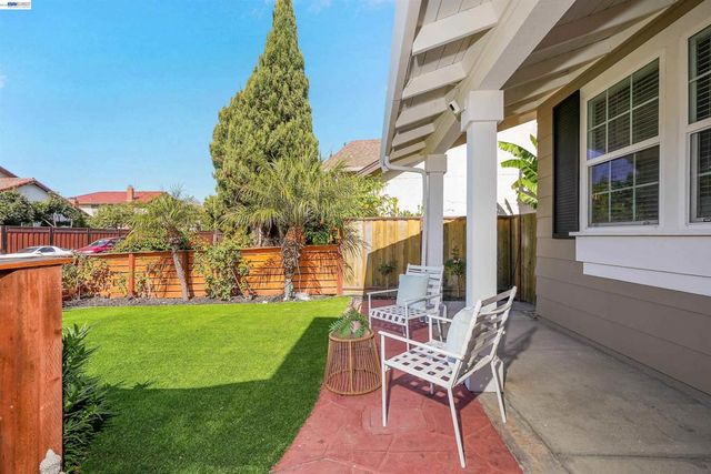 24346 Chandler Rd, Hayward, CA 94545