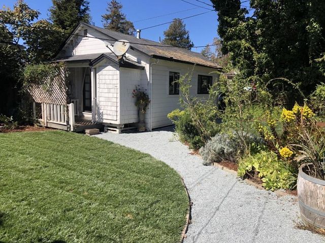 709 El Salto Drive, Capitola, CA 95010