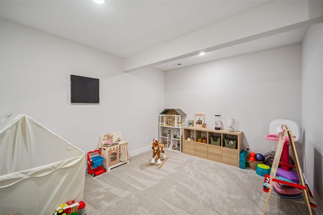 2203 SW Vintage Parkway, Ankeny, IA 50023