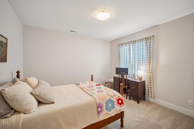 2203 SW Vintage Parkway, Ankeny, IA 50023