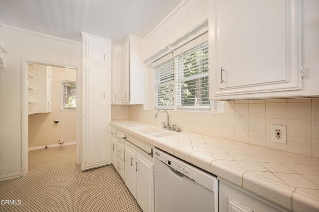 1720 N Vista Street, Los Angeles, CA 90046