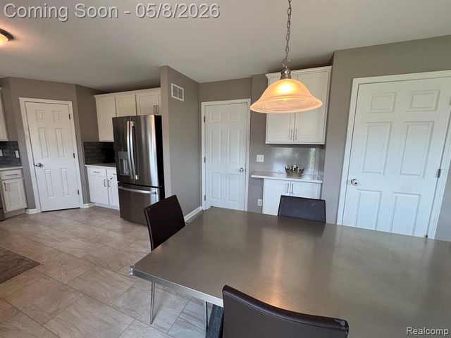 20489 Damask Circle, Clinton Township, MI 48038