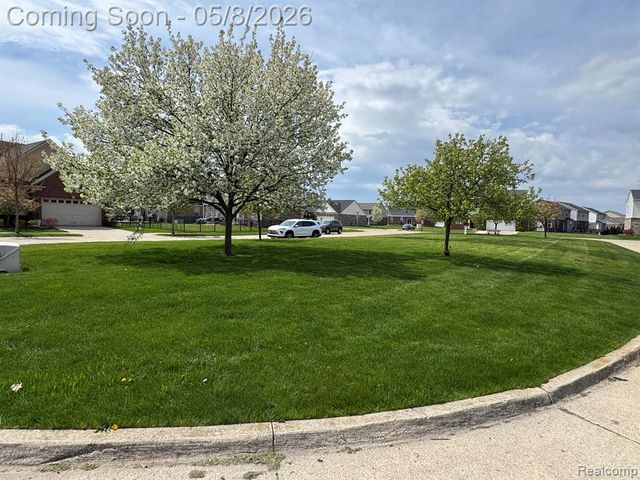 20489 Damask Circle, Clinton Township, MI 48038