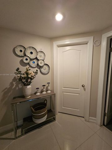 70 NW 31st St 1, Miami, FL 33127