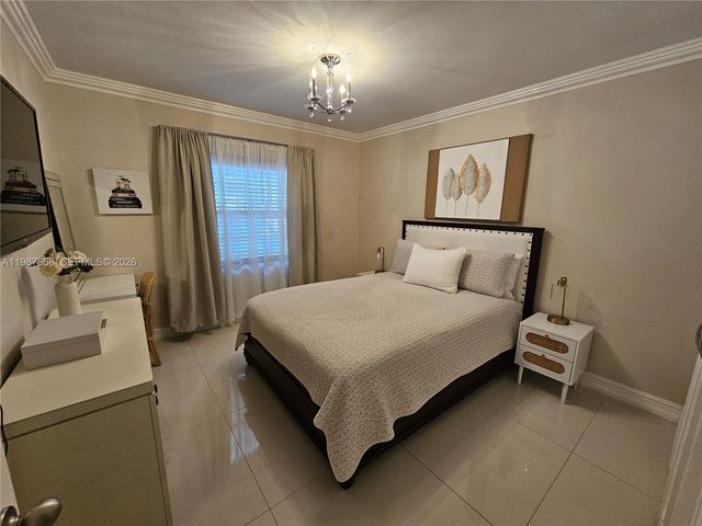 70 NW 31st St 1, Miami, FL 33127