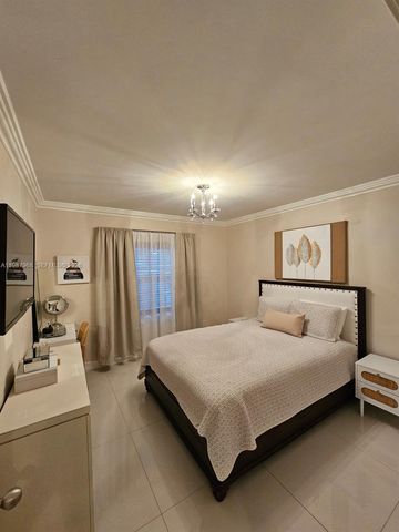 70 NW 31st St 1, Miami, FL 33127