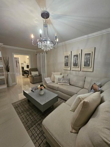 70 NW 31st St 1, Miami, FL 33127