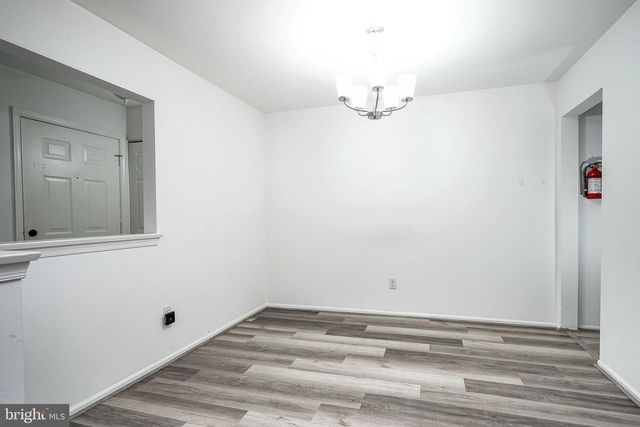 5 GEORGE WALTON BLDG, Turnersville, NJ 08012