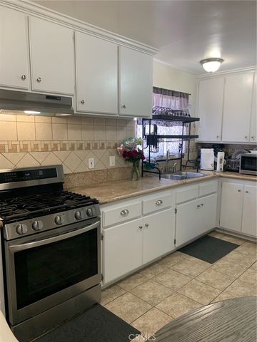 2030 E Wayside, Compton, CA 90222
