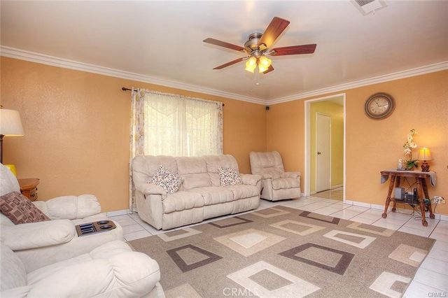 2030 E Wayside, Compton, CA 90222
