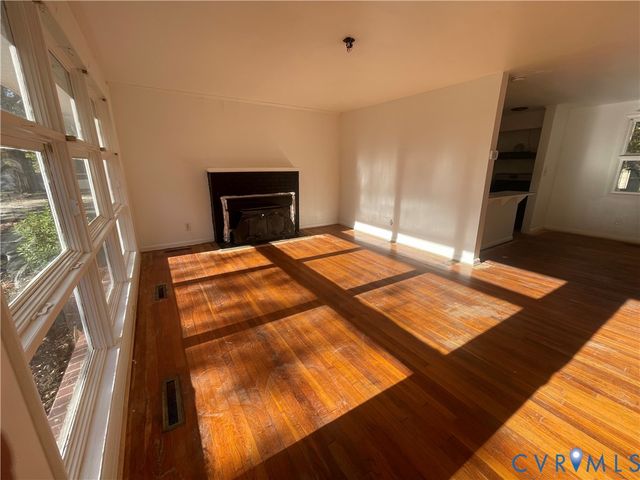 1929 Buckner St, Petersburg, VA 23805