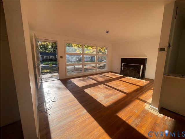 1929 Buckner St, Petersburg, VA 23805