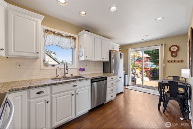 103 S 48th Street, Tacoma, WA 98408