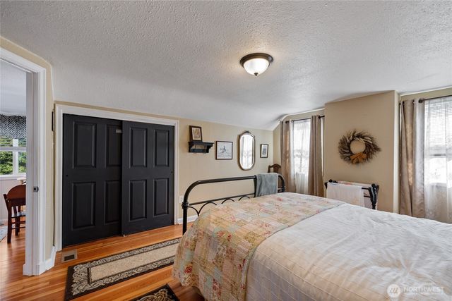 103 S 48th Street, Tacoma, WA 98408