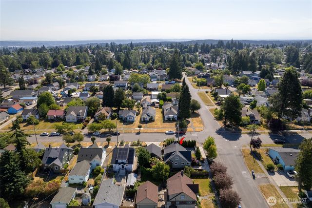 103 S 48th Street, Tacoma, WA 98408