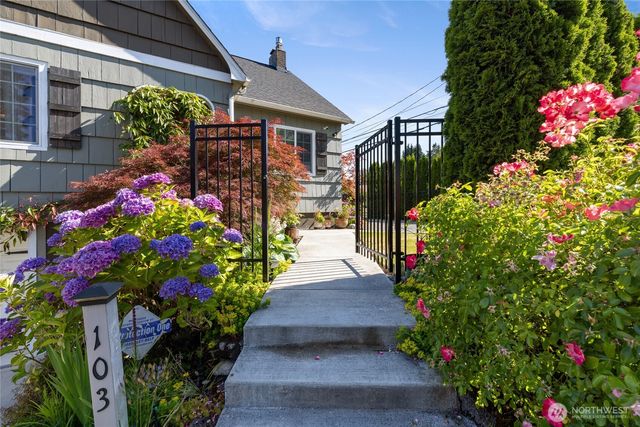 103 S 48th Street, Tacoma, WA 98408