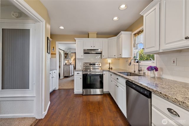 103 S 48th Street, Tacoma, WA 98408