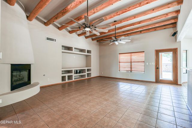 716 Kapriz Avenue, El Paso, TX 79932