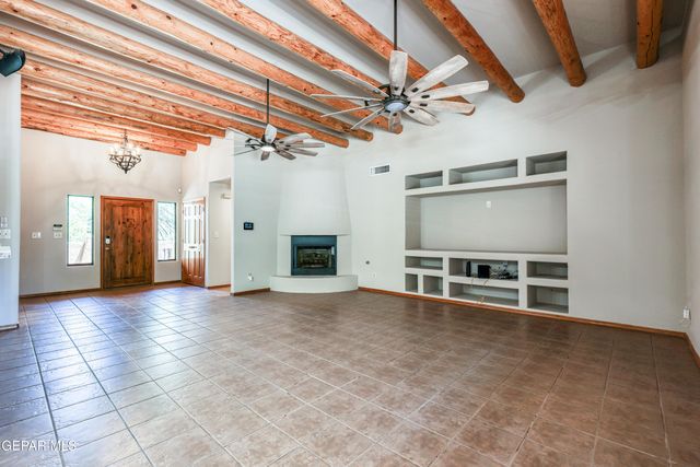 716 Kapriz Avenue, El Paso, TX 79932