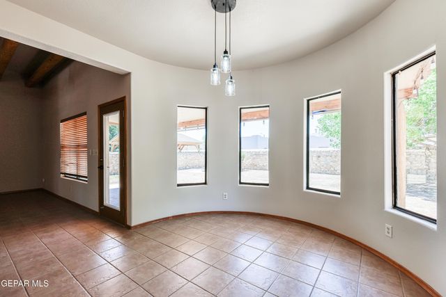 716 Kapriz Avenue, El Paso, TX 79932
