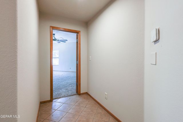 716 Kapriz Avenue, El Paso, TX 79932