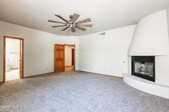 716 Kapriz Avenue, El Paso, TX 79932