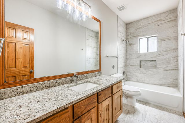 716 Kapriz Avenue, El Paso, TX 79932