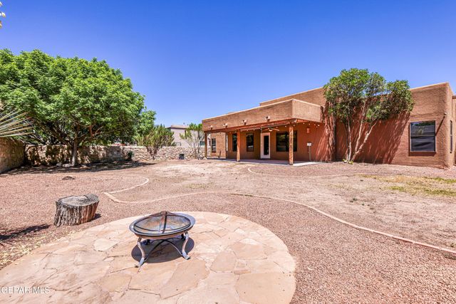 716 Kapriz Avenue, El Paso, TX 79932