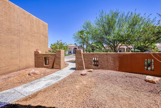 716 Kapriz Avenue, El Paso, TX 79932