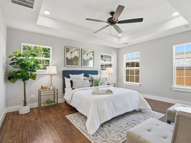 4016 Locke Avenue, Fort Worth, TX 76107