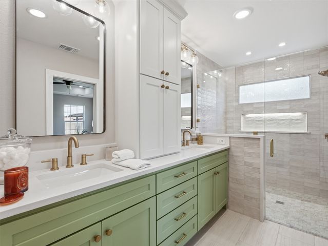 4016 Locke Avenue, Fort Worth, TX 76107